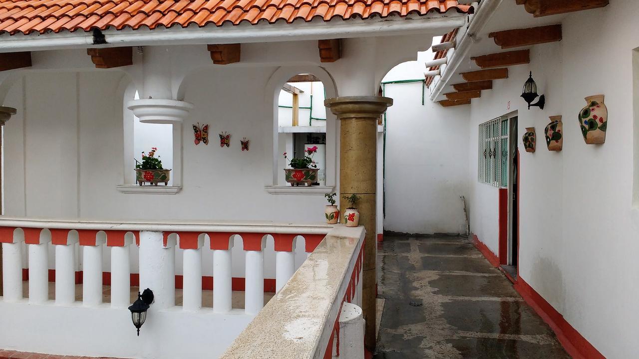 ホテル カーサ ニーナ Oaxaca エクステリア 写真